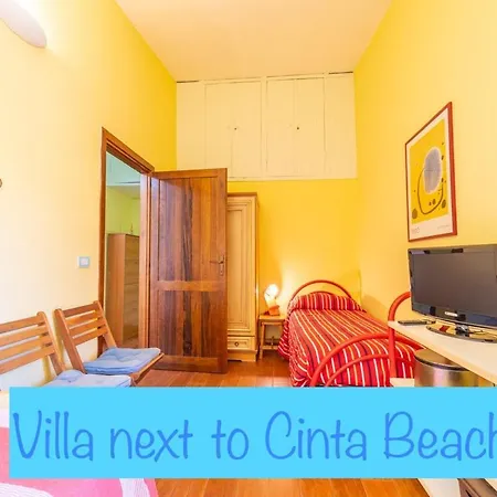 Lovely 2 Min Walk To Cinta *